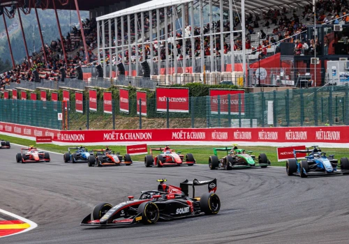Gładysz o włos od kolejnego podium w FIA Formule 3