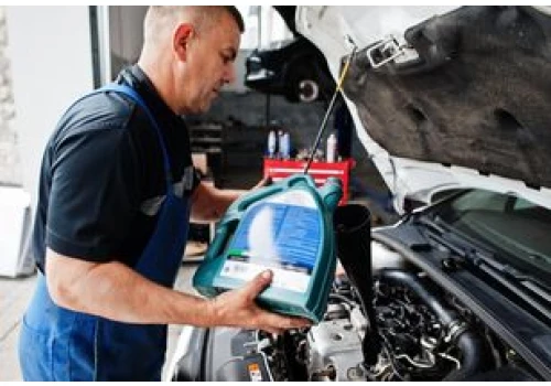 Co oznaczają symbole 5W-30 i 10W-40 w oleju silnikowym?