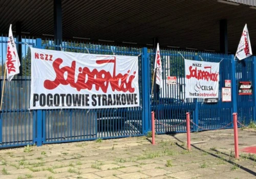 Hutnicy z „Celsy” dostaną podwyżki. Zakończyła się akcja protestacyjna