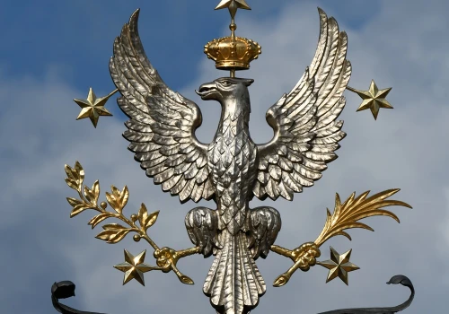 Orzeł znów na Bramie Głównej UW