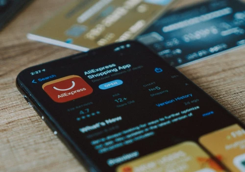 Rekordowa kara dla AliExpress. Unia Europejska żąda skuteczniejszej walki z podróbkami