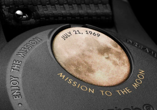 Omega i Swatch przedstawiają złotego MoonSwatcha. Nie tylko cena zaskoczy kolekcjonerów