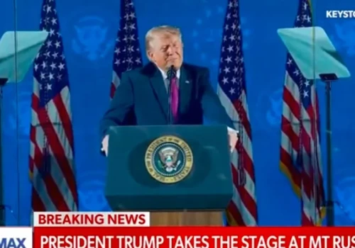 Nielegalna migracja. Biskupi krytykują Donalda Trumpa