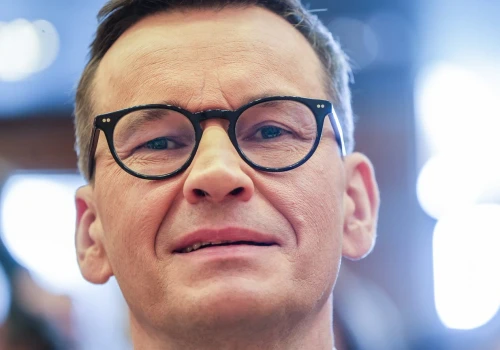 Morawiecki może zmienić układ sił. Takie poparcie otrzymałaby jego partia