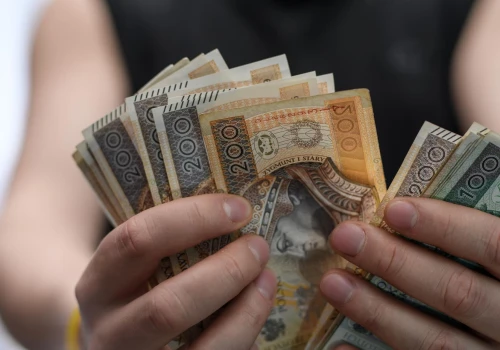 690 mln dolarów dla Kijowa. MFW znów otwiera portfel dla Ukrainy