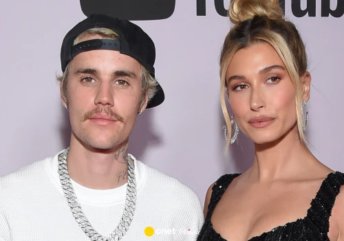 To Justin Bieber zrobił po występie na finale mundialu. Jego żona wybrała odważną kreację