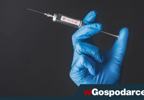Istnieje 4551 publikacji naukowych: szczepienie przeciw COVID-19 ani skuteczne, ani bezpieczne