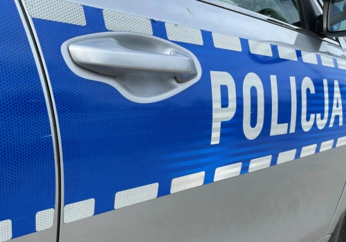 Wypadek w Nowym Sączu. Dwie osoby w szpitalu