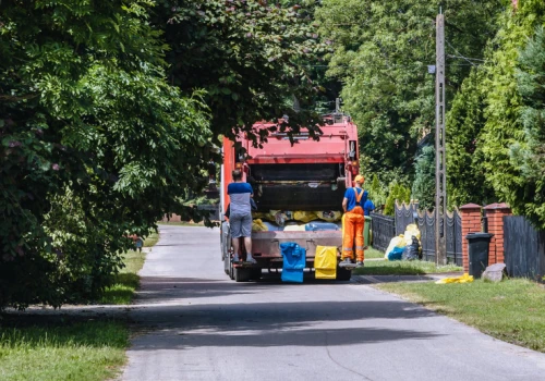 Zamiast remontować drogi, gmina dopłaci do odpadów. Winna zła segregacja