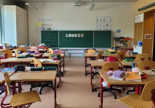 Prace domowe wrócą tylnymi drzwiami. Szkoła będzie oceniała 