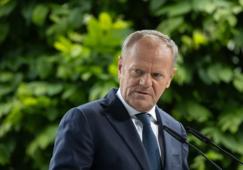 Miało być 2150 zł dla seniorów, może być jeszcze więcej. Ustawa podpisana