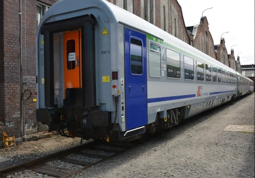 PKP Intercity. Zakup kolejnych używanych wagonów z Niemiec później