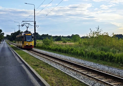 Łódź. Trasa tramwajowa do Konstantynowa jednak częściowo przejezdna