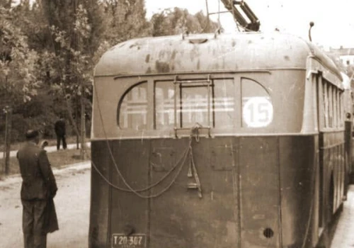 73 lata temu pierwszy trolejbus wyjechał na ulice Lublina. „Piętnastka” zmieniła komunikację w mieście