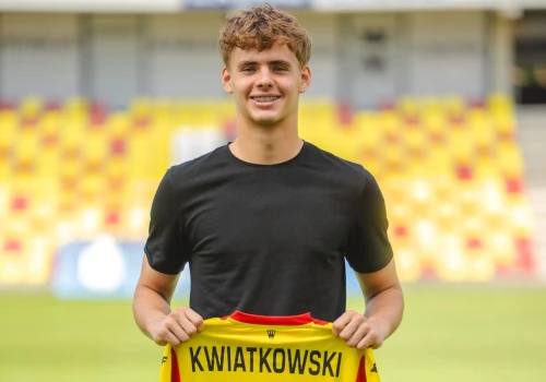 Utalentowany bramkarz wzmocni Akademię Korony