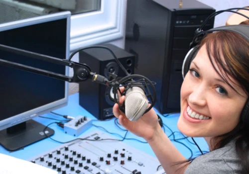 Nikt w Polsce nie słucha już radia FM? To zobaczcie te liczby – MILIONY