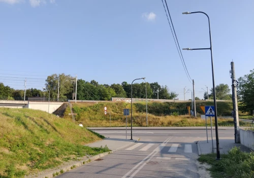 Jaśniej i bezpieczniej w drodze do domów i na działki