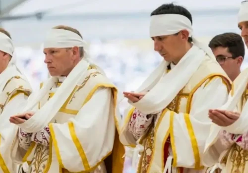 Naiwność tradycjonalistów jest drogą do schizmy