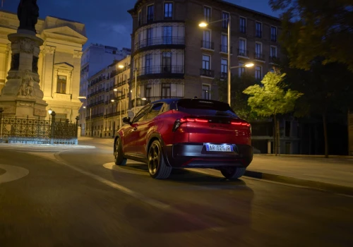 Alfa Romeo rośnie na wybranych rynkach. Junior najpopularniejszym modelem marki