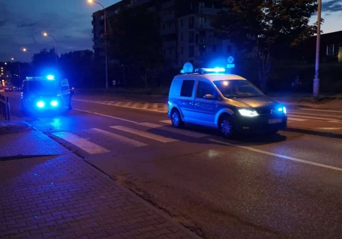 Przez nocny wybryk 15-latka na hulajnodze mandat groził także jego matce
