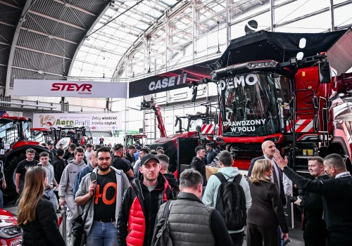CASE IH AF10 – nowa generacja kombajnów dla największych gospodarstw ze Złotym Medalem