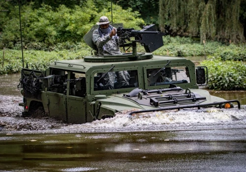 Nowe zamówienie na HMMWV