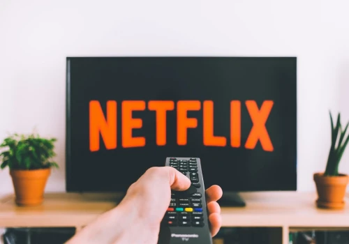 Netflix traci udziały w polskim rynku streamingu. Disney+ i SkyShowtime zyskują