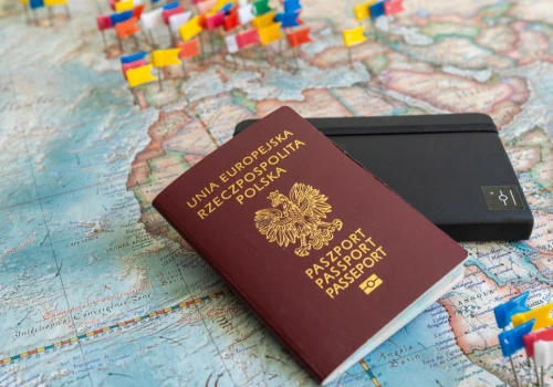 Z tym paszportem wjedziesz do niemal 200 krajów. Jest nowy ranking