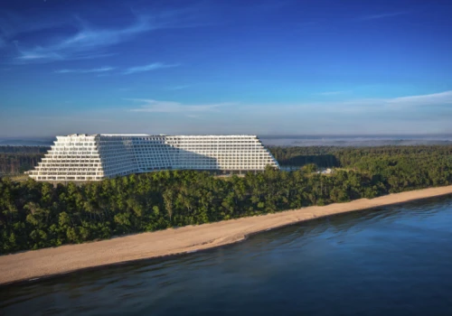 Hotel Pobierowie przyciągnął uwagę mediów. Wartość publikacji może zwalić z nóg