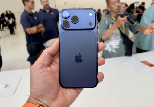 Jubileuszowy iPhone z 7-calowym ekranem