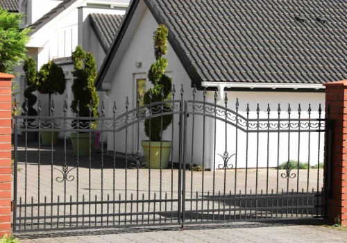 Od 20 września zmiany dla ogrodzeń. Część płotów zostanie zakazana