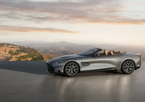 Aston Martin Vanquish 25 debiutuje. Powstanie tylko 50 egzemplarzy