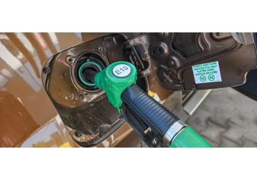 Rząd przywróci CPN? Diesel za 8 zł jest już „na wyciągnięcie ręki”, ale ważniejsza jest cena benzyny