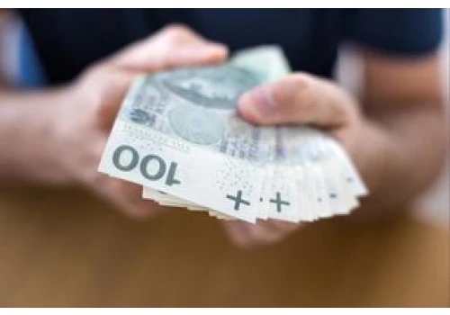 Wydał 5 zł. Będzie dostawał 5 tys. zł przez 20 lat. Tu kupił los