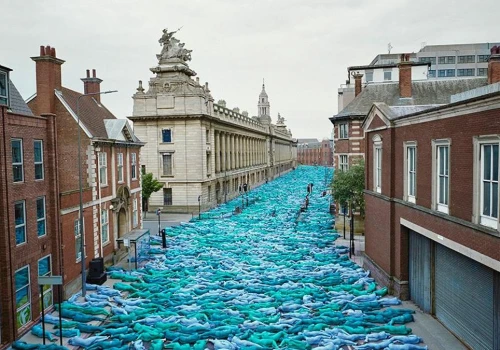 Spencer Tunick na Gran Canarii. Wielka instalacja artystyczna w imię równości