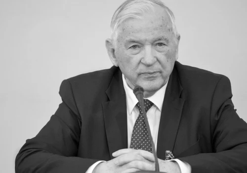 Stanisław Gomułka nie żyje. Ekonomista, były wiceminister finansów miał 85 lat