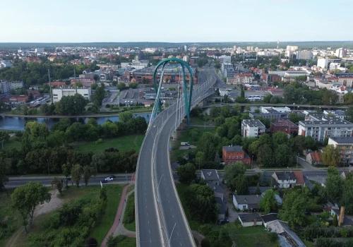 Żadne duże centrum handlowe w Bydgoszczy nie ma polskiego kapitału. Przyglądamy się skąd są właściciele