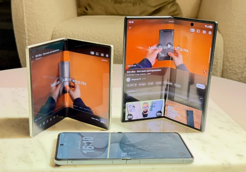 Przedsprzedaż serii Samsung Galaxy Z8 i Watch9. Jak zgarnąć darmowe słuchawki i do 4250 zł rabatu?