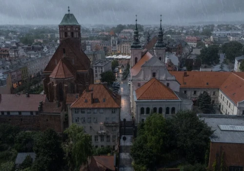 IMGW ostrzega powiat chojnicki przed burzami i intensywnym deszczem