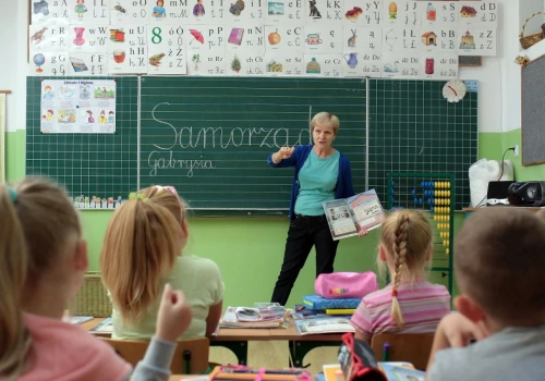 Niż demograficzny uderza. Szkoły i przedszkola znikają z mapy Polski
