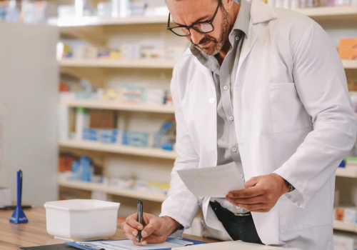 Główny Inspektor Farmaceutyczny alarmuje. Wycofuje partie leku na duszności z rynku