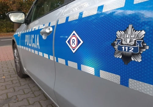 Pijany uciekał przed policją na piechotę. Wcześniej jechał hulajnogą elektryczną
