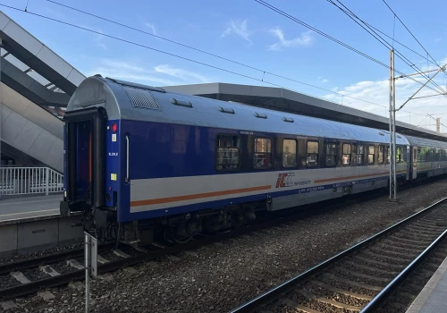 PKP Intercity celuje w nowe wagony sypialne. Jest jedno 
