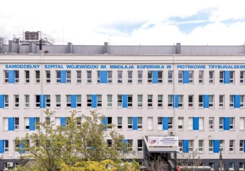 Rozwój zdrowia dzięki funduszom z KPO dla województwa łódzkiego. Konferencja w piotrkowskim szpitalu
