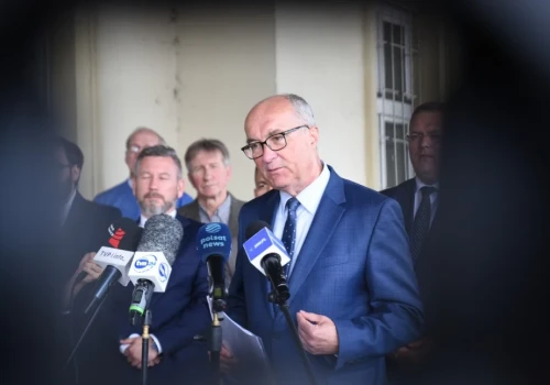 Przyszłość Szczakowej na zakręcie. Kolejarze spotkali się w Jaworznie z Włodzimierzem Czarzastym