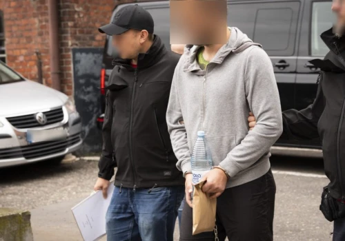 Niekarany, ojciec dwójki dzieci. 15 lat temu zabił 13-letnią Izę