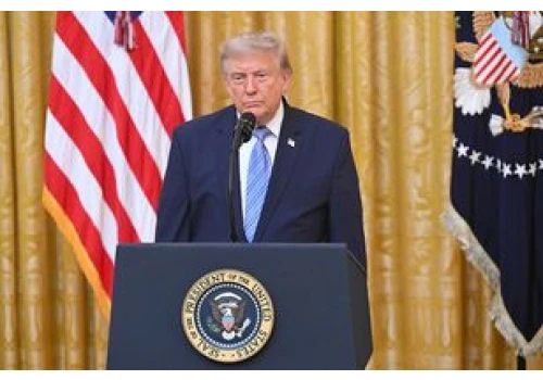 Trump sięga po irańskie miliardy. Mają pokryć szkody statków