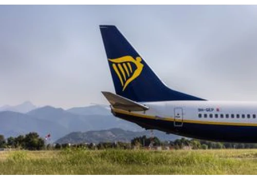 Awaria Boeinga 737-800 Ryanair. Co ustalają śledczy ws. silnika?