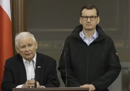 Koniec ultimatum, Bochenek zapowiedział ruch prezesa. O TEJ godzinie rozpadnie się PiS? „Zapraszamy”