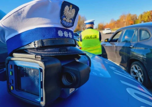 Dostał 3950 złotych mandatu oraz 35 punktów karnych